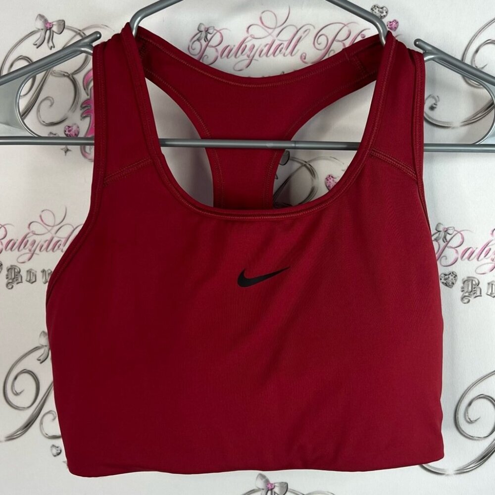 Nike sports bra workout racer back black logo stretchy Women's Red Sports Bra